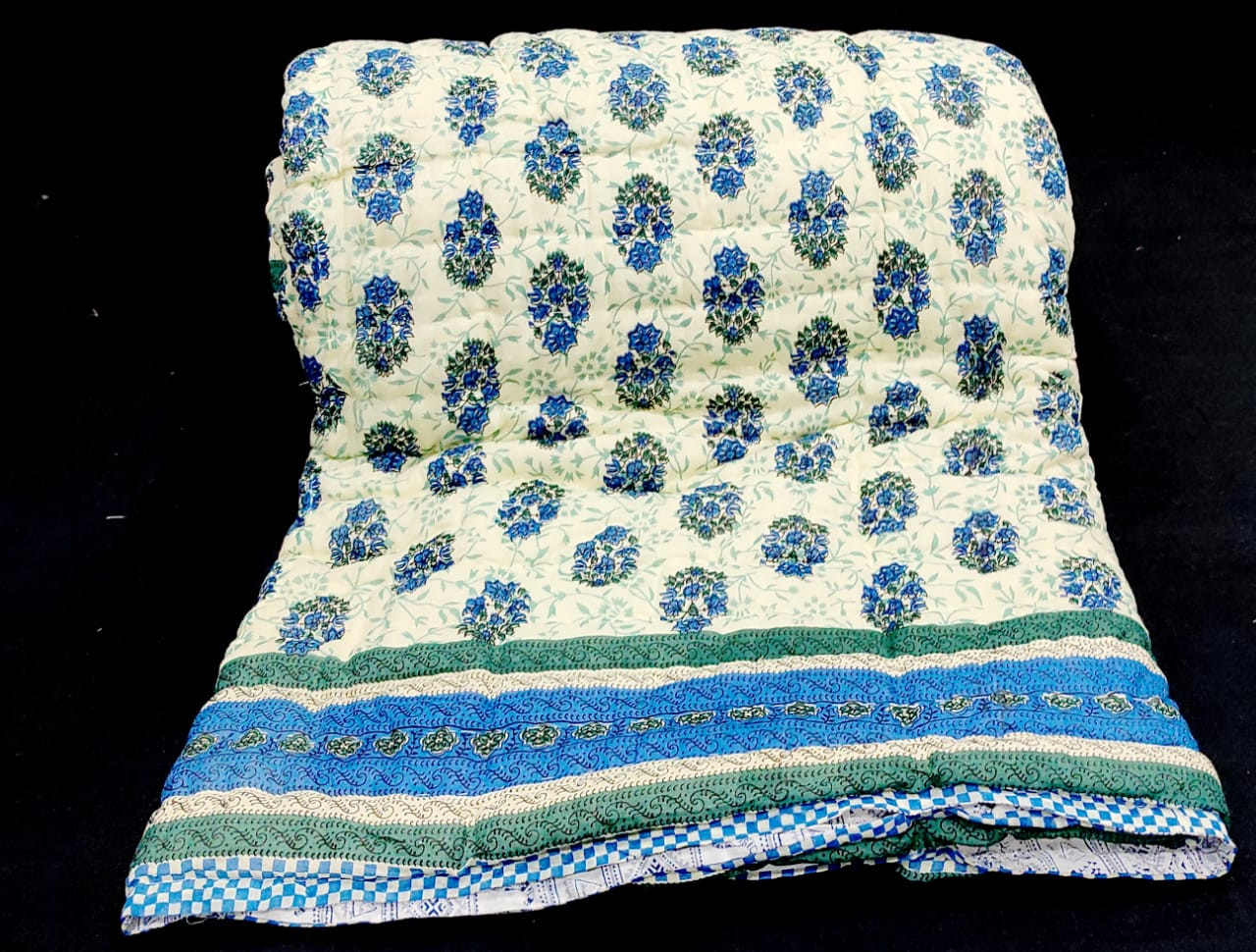 Hand block cotton Quilt